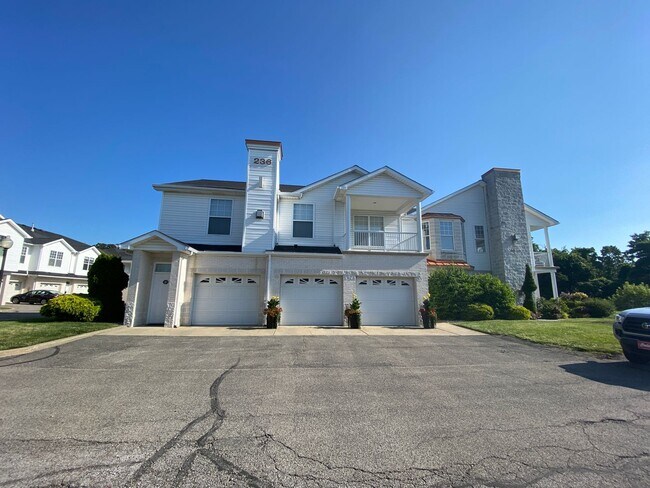 Building Photo - 236 Adams Pointe Blvd