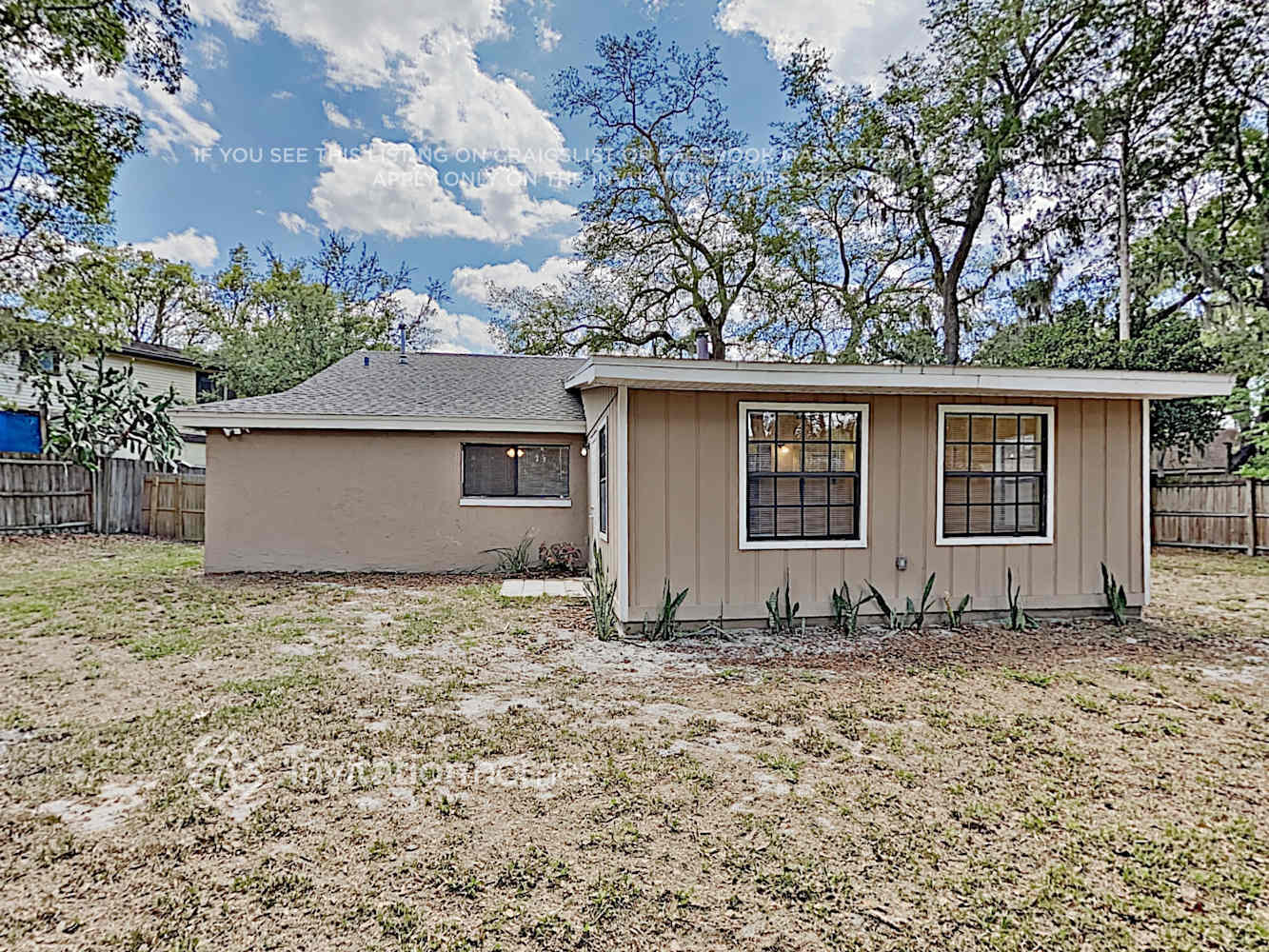 Building Photo - 104 Ramblewood Dr