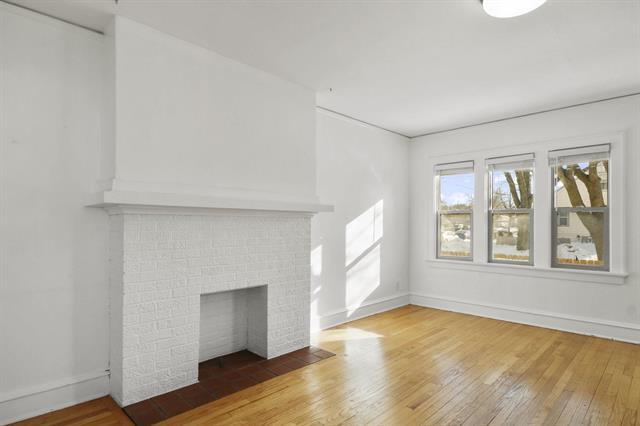 Building Photo - 108 N 4th St