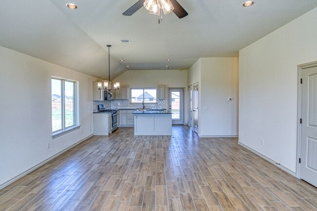 Building Photo - New Construction in Savannah Estates!