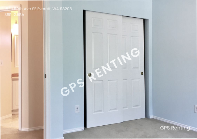 Building Photo - 15211 50th Ave SE