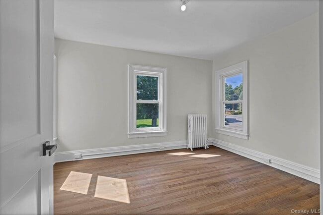 Building Photo - 2819 NY-207