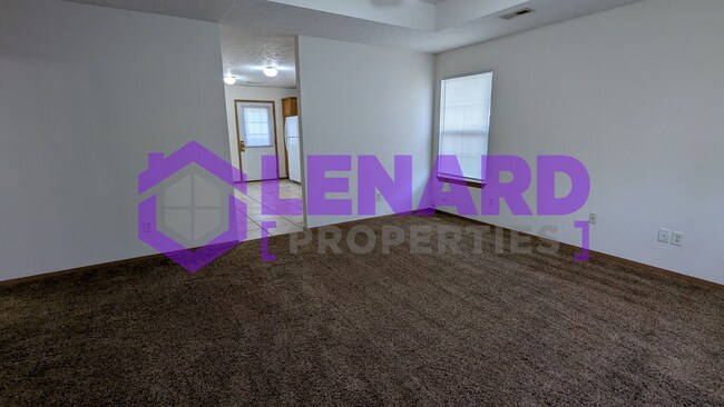 Building Photo - 4433-4435 W LaSiesta St