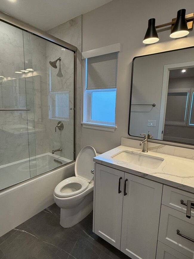 Building Photo - Brand New 1 Bedroom ADU in Downtown Fullerton