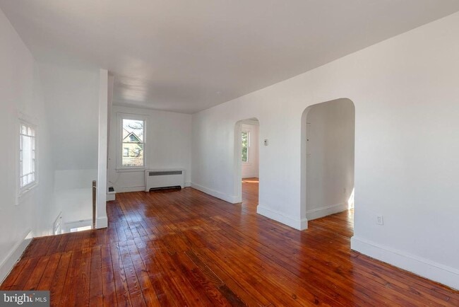 Building Photo - 401 Morgan Ave