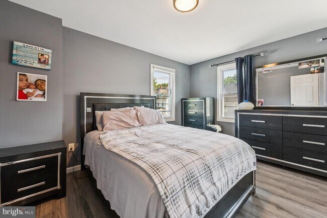 Building Photo - 161 Rancocas Rd