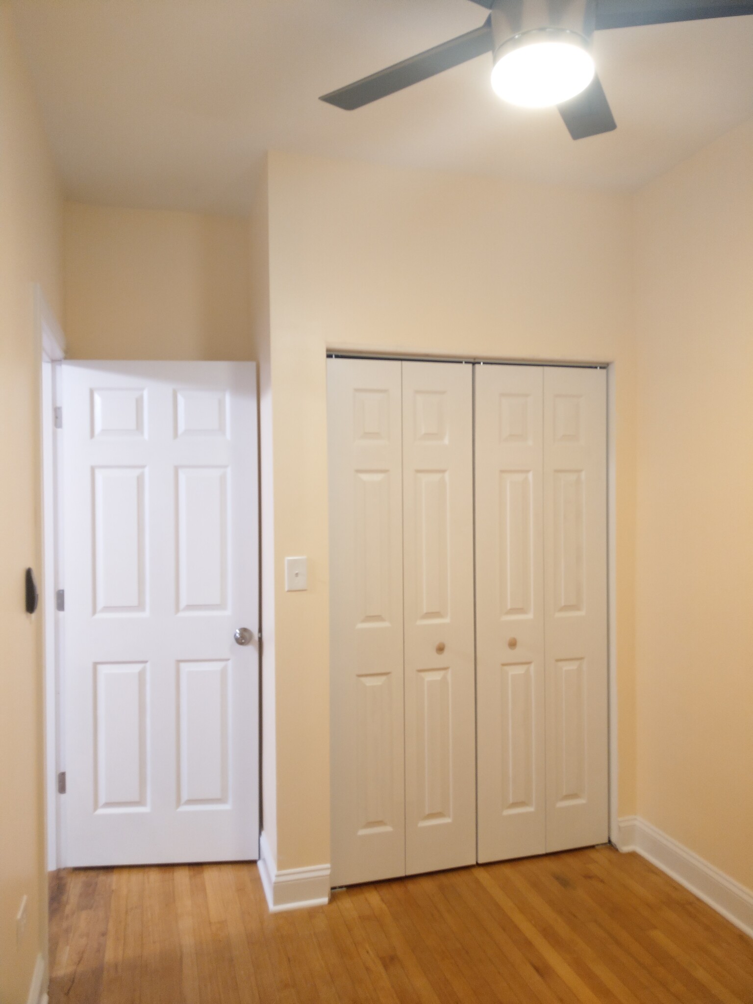 Bedroom 2 - 3010 W 42nd St