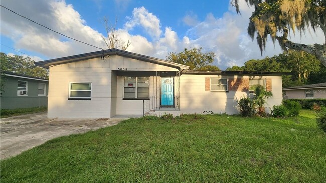 Building Photo - 6328 Delacy Rd