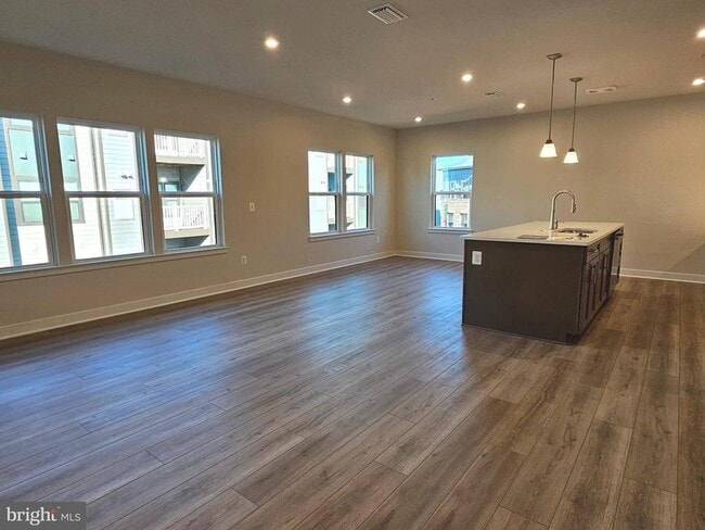 Building Photo - 14401 Milk Thistle Ln