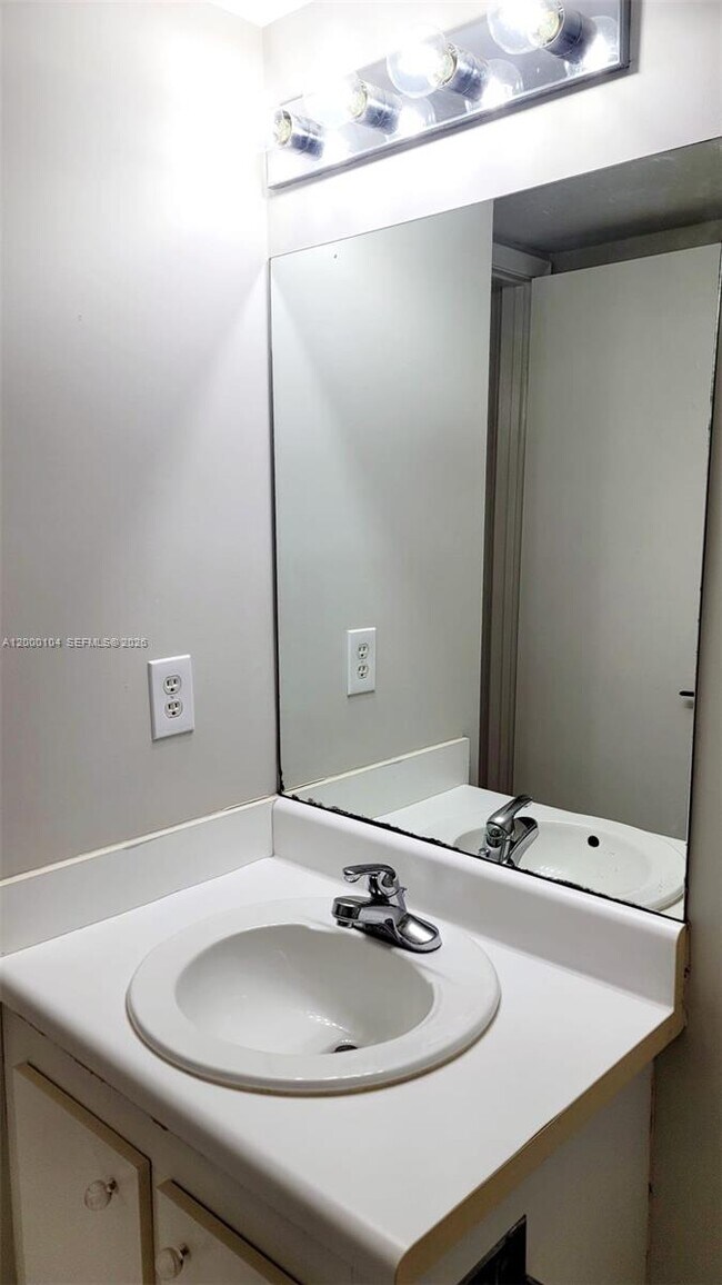 Building Photo - 13255 SW 7th Ct