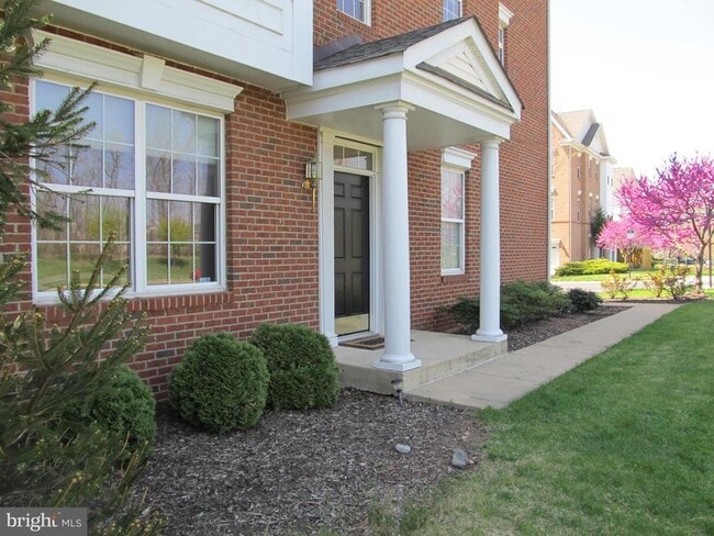 Building Photo - 20460 Greymont Terrace