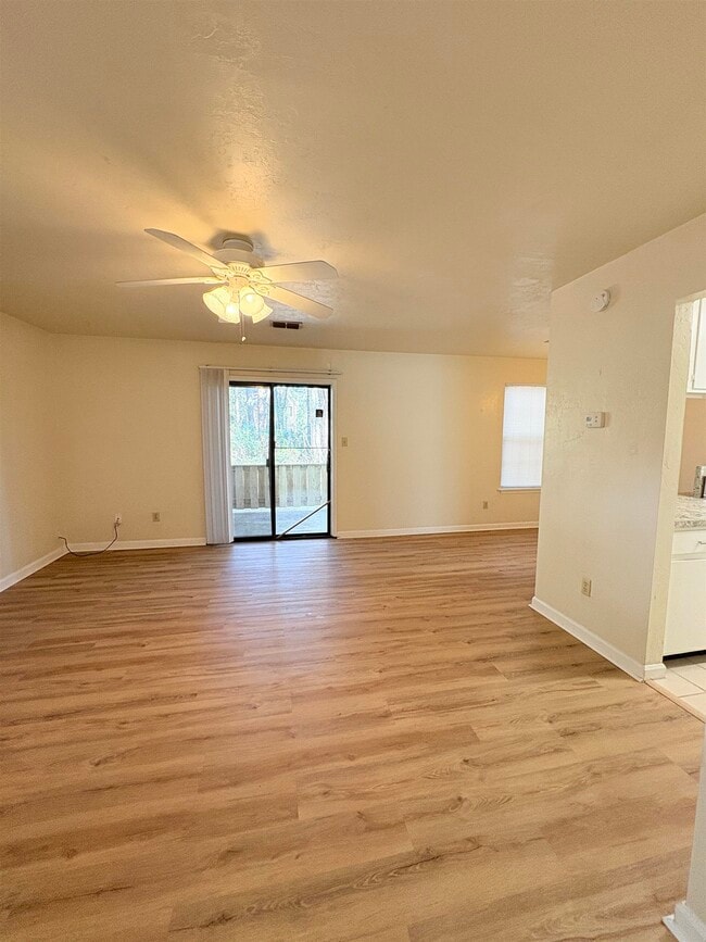 Building Photo - 3687 Donovan Dr