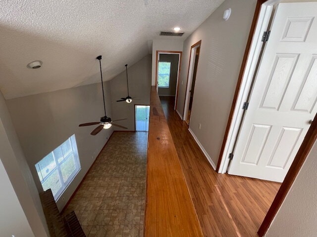 Building Photo - Updated 3BR/2BA Home with Fenced Backyard in Dunn Ave / Highlands Area