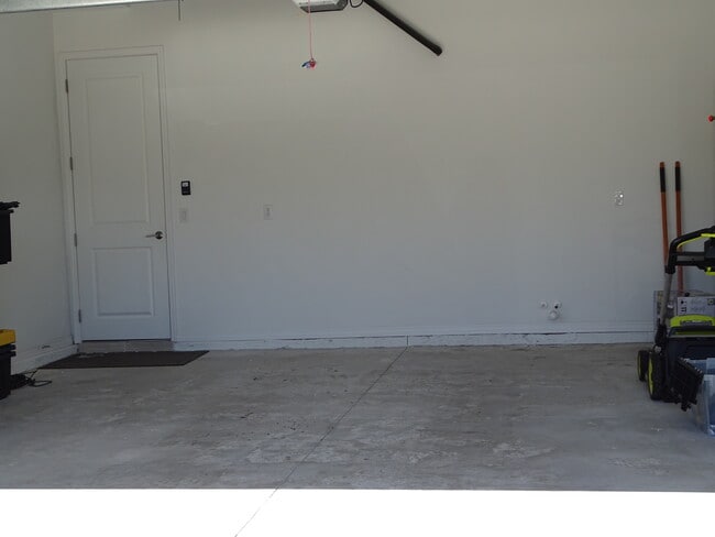 Building Photo - 5908 Fieldmoor Ct