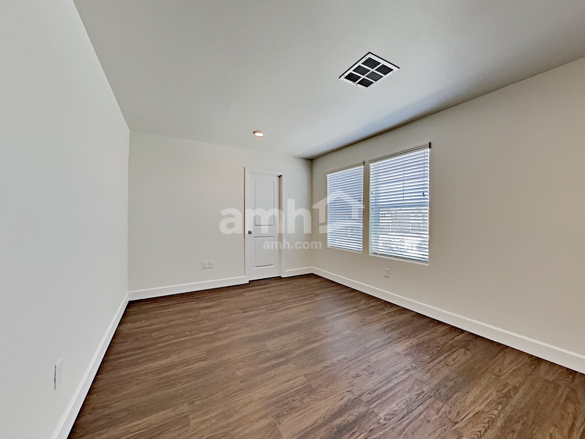 Building Photo - 4737 Tire Swing St