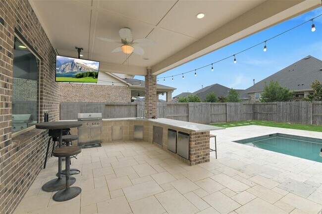 Building Photo - 28218 Enchanted Shores Ln