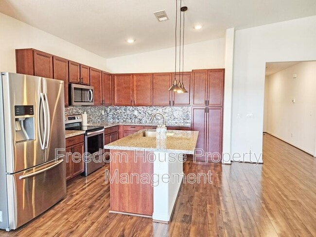Building Photo - 3575 E Wallowa Dr