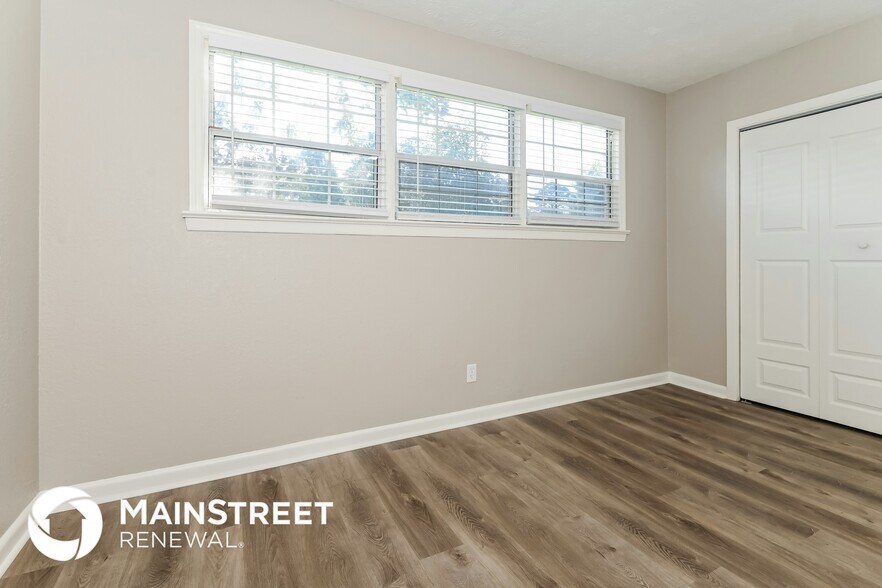 Building Photo - 2647 Barrett Rd