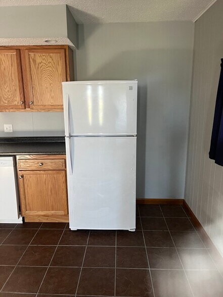 Kitchen - 920 N Walnut St