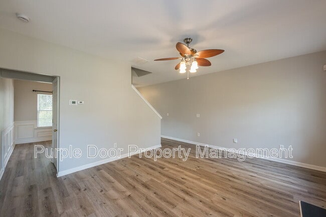 Building Photo - 320 Tuggle Ct