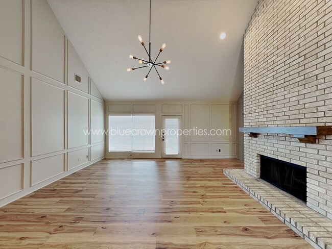 Building Photo - 1313 Red Maple Dr