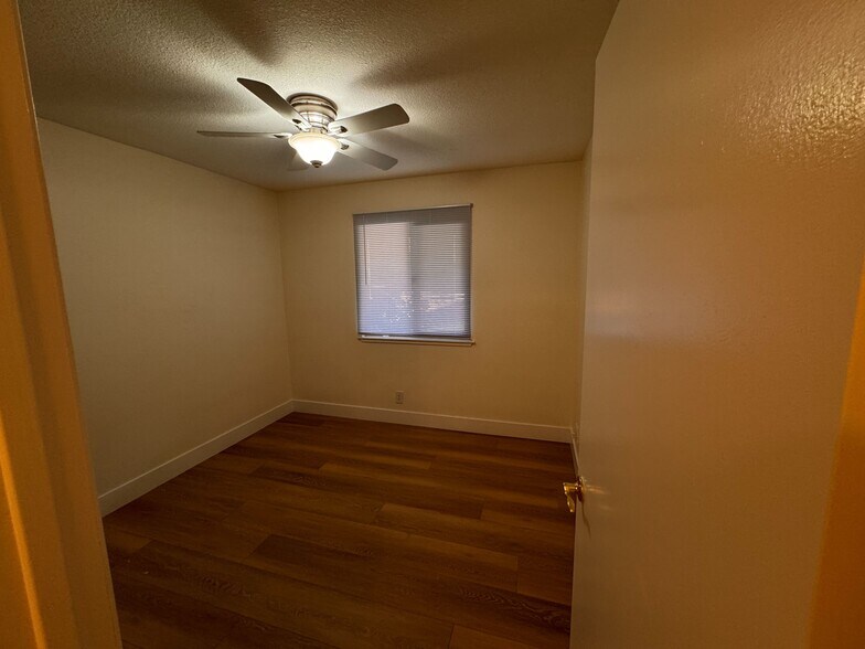 Building Photo - 11049 Autumnwind Lane