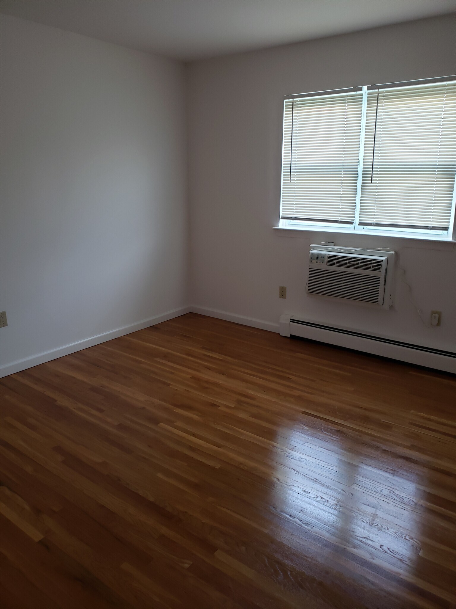 Building Photo - 2467 NJ-10