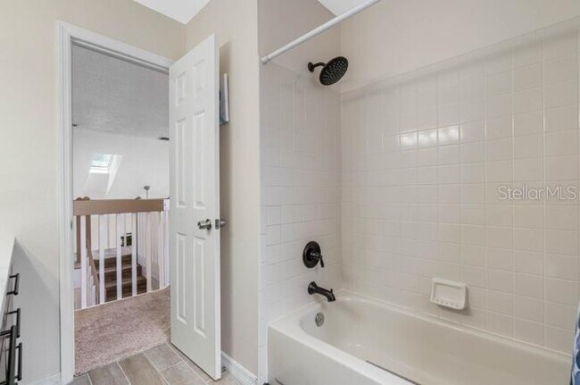 Building Photo - 2301 Millcreek Ct