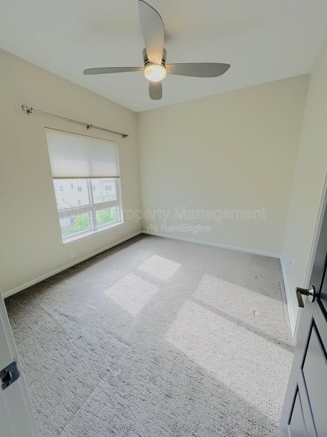 Building Photo - 2743 W 25th Ave