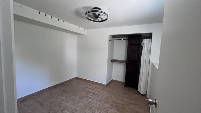 Building Photo - 110 Woodcrest Cir