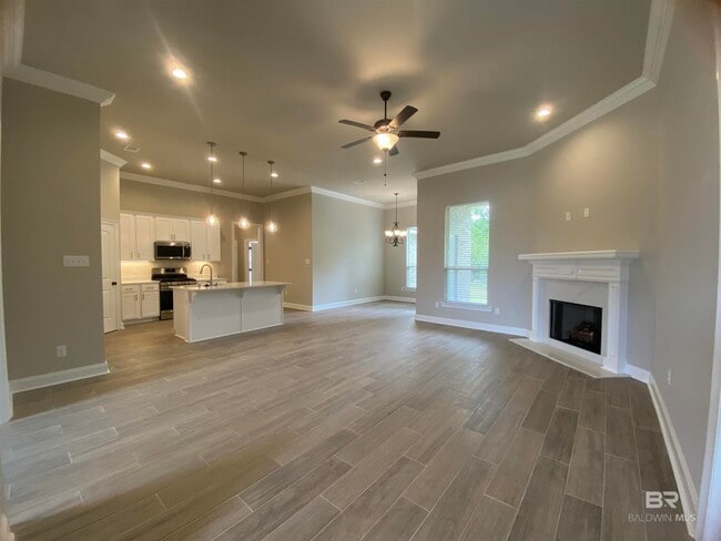 Building Photo - 30815 Bauer Ave