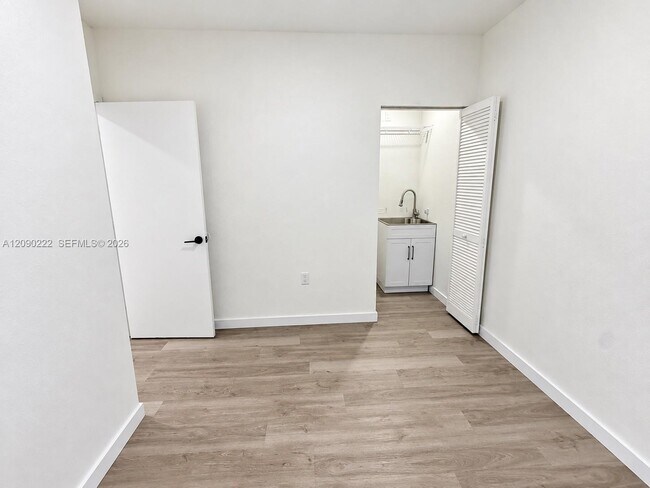 Building Photo - 26102 SW 146th Ave