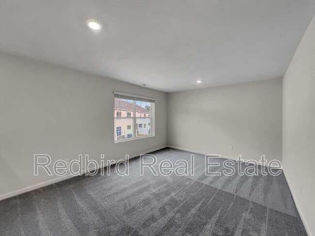 Building Photo - 1665 Manuka Ln