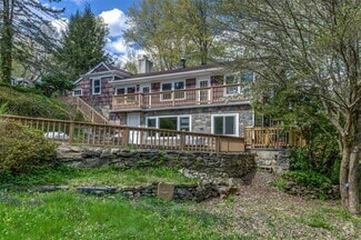 Building Photo - 135 Old Mt Kisco Rd