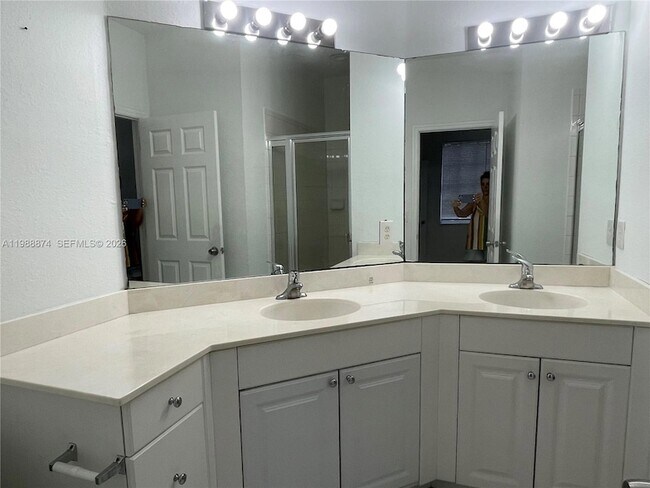 Building Photo - 1955 Marsh Harbor Dr