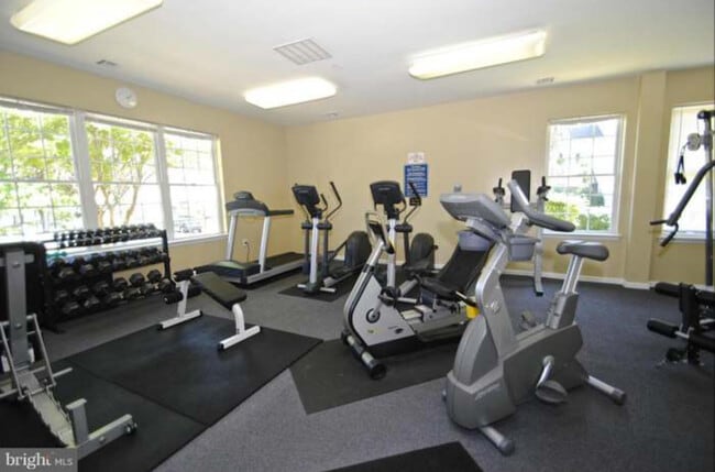 Building Photo - 2002 Peggy Stewart Way