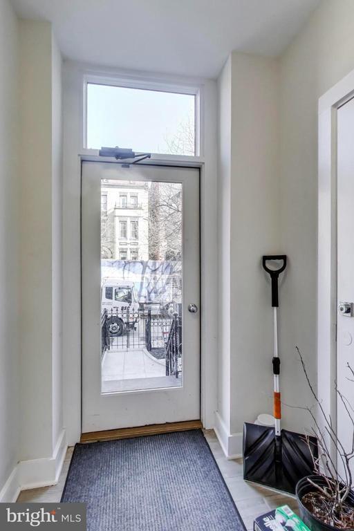 Building Photo - 1444 Harvard St NW