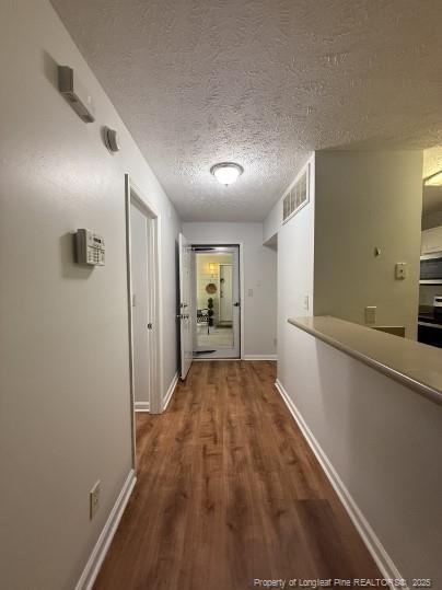 Building Photo - 513 Meadowland Ct