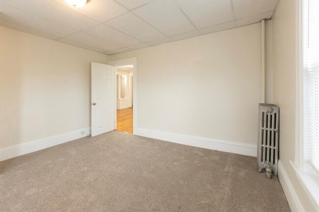 Building Photo - 470 Spruce St