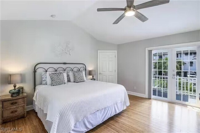 Building Photo - 437 Tradewinds Ave