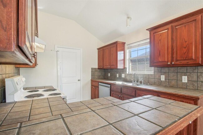 Building Photo - 8212 NW 84th St
