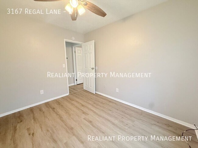 Building Photo - 3167 Regal Ln