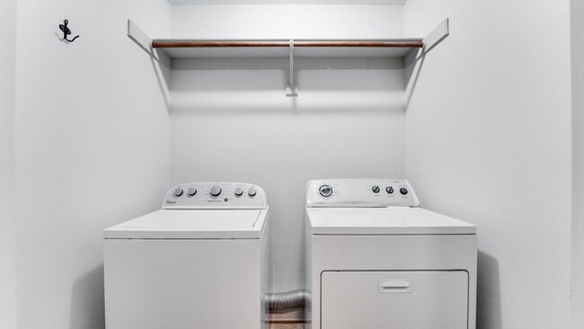 Building Photo - Charming 3BR Home in Har-Ber Meadows Cul-de-Sac