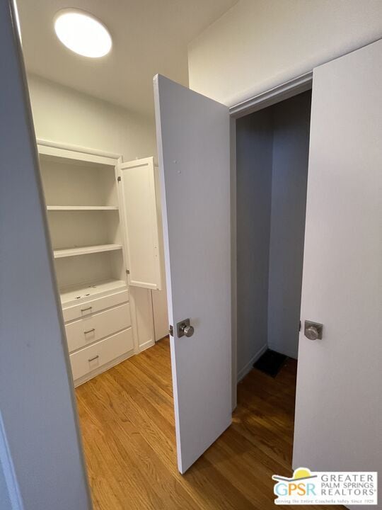 Building Photo - 1057 S Genesee Ave