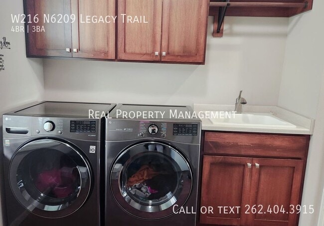 Building Photo - W216 N6209 Legacy Trail-