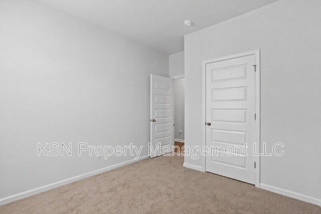 Building Photo - 89 Hazy Ln