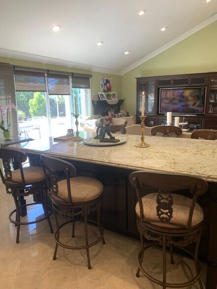 Building Photo - 24151 El Tiradore Cir