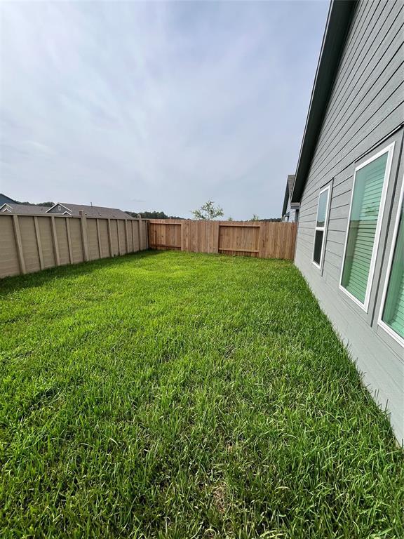 Building Photo - 25649 Rose Creek Dr