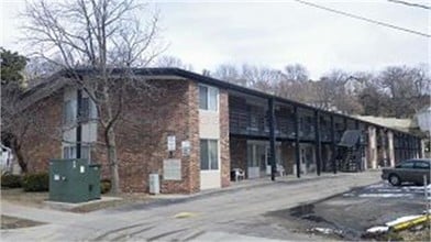 Building Photo - Ellis Apartments