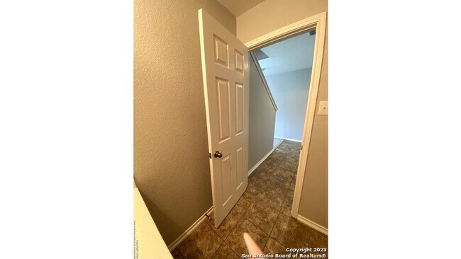 Building Photo - 2334 Cats Paw View